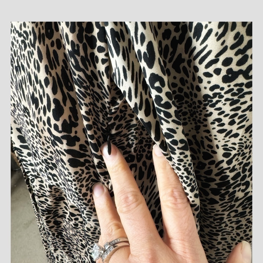 NWT Mango Dress Animal Print Long Sleeve Light Silk Feel Long Maxi Length Size 8 - Picture 8 of 15